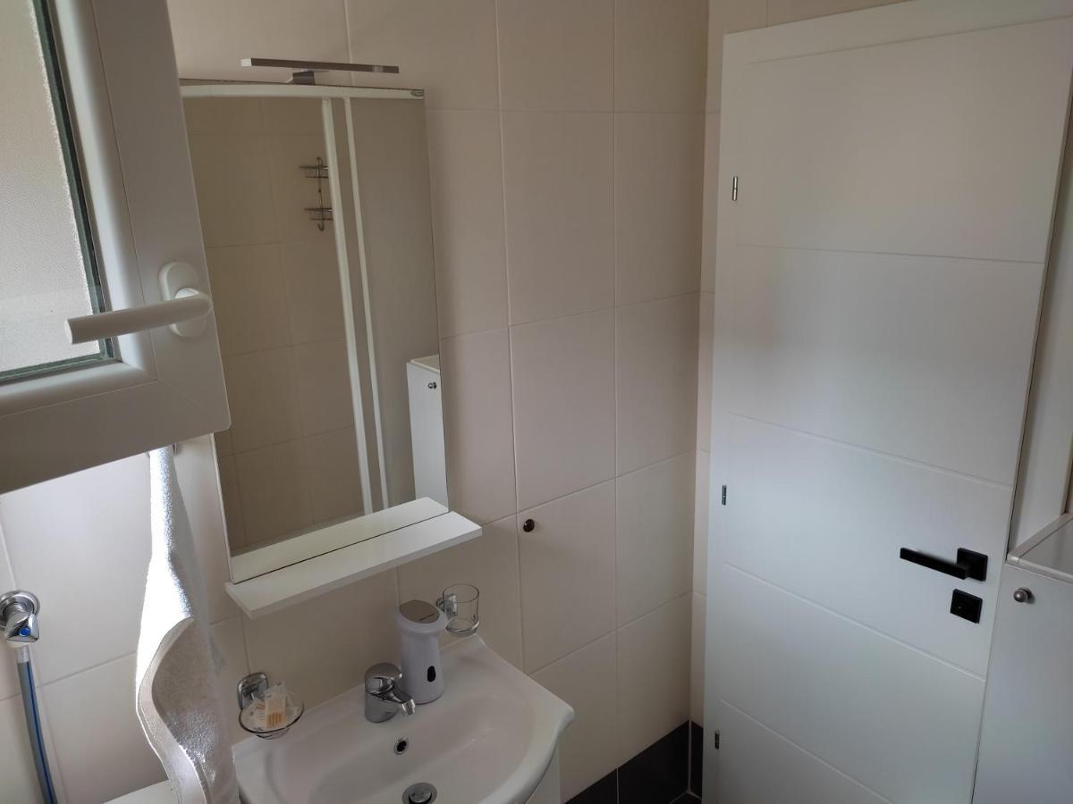 Musa Apartment Gradac  Exteriör bild